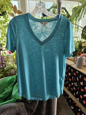 Athleta Teal V-Neck Short Sleeve Top